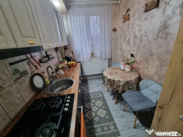 Apartament 2 camere decomandate, renovat, mobilat, utilat- M