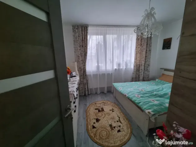Apartament 2 camere decomandate, renovat, mobilat, utilat- M