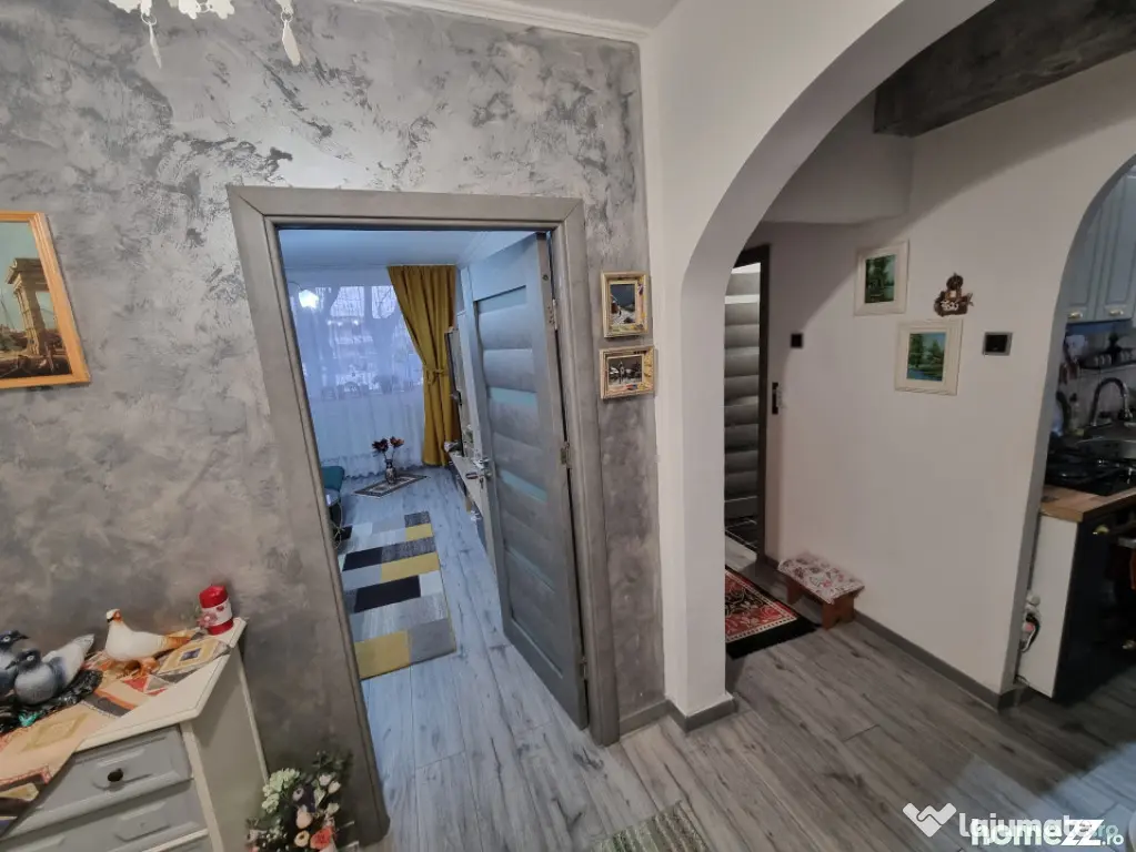 Apartament 2 camere decomandate, renovat, mobilat, utilat- M