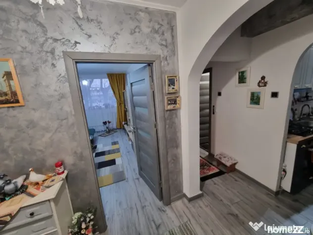Apartament 2 camere decomandate, renovat, mobilat, utilat- M