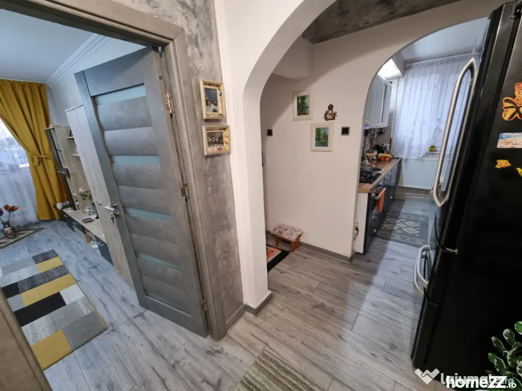Apartament 2 camere decomandate, renovat, mobilat, utilat- M