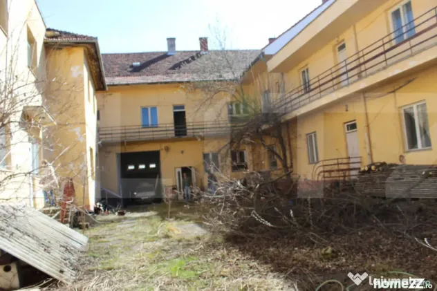Clădire ultracentrală 1557 mp I Teren 1334 mp I Investitie - Sfantu Gheorghe (Covasna)