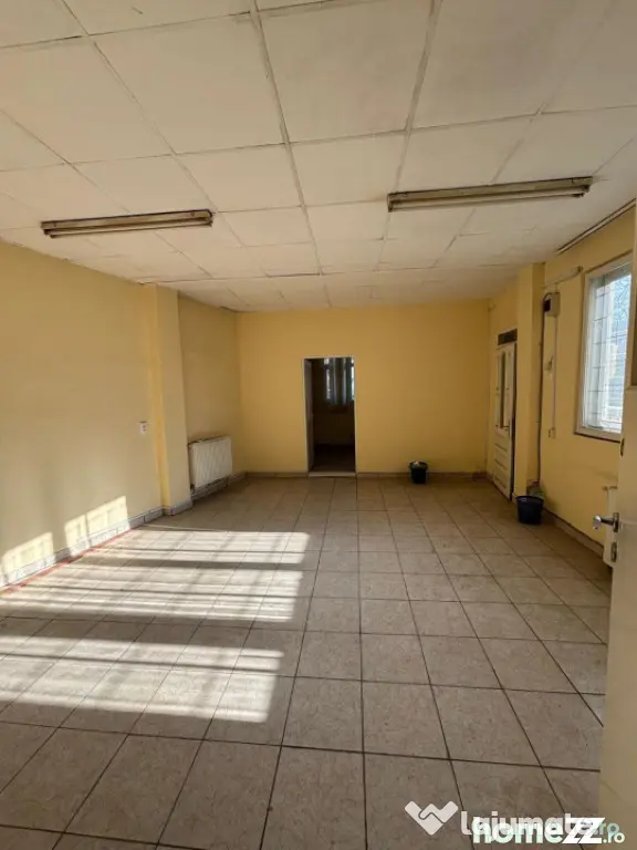 Spațiu comercial 464 mp, P+2+M, zona Fantasy Park - Craiova (Dolj)