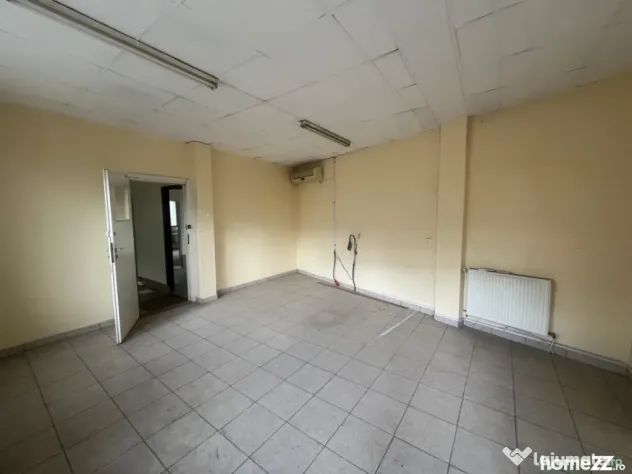 Spațiu comercial 464 mp, P+2+M, zona Fantasy Park - Craiova (Dolj)