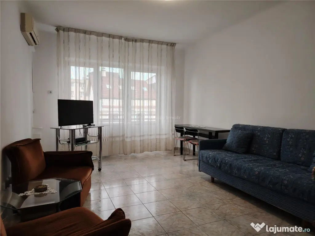 Apartment mobilat si utilat lux, situat ultracentral in Ploi