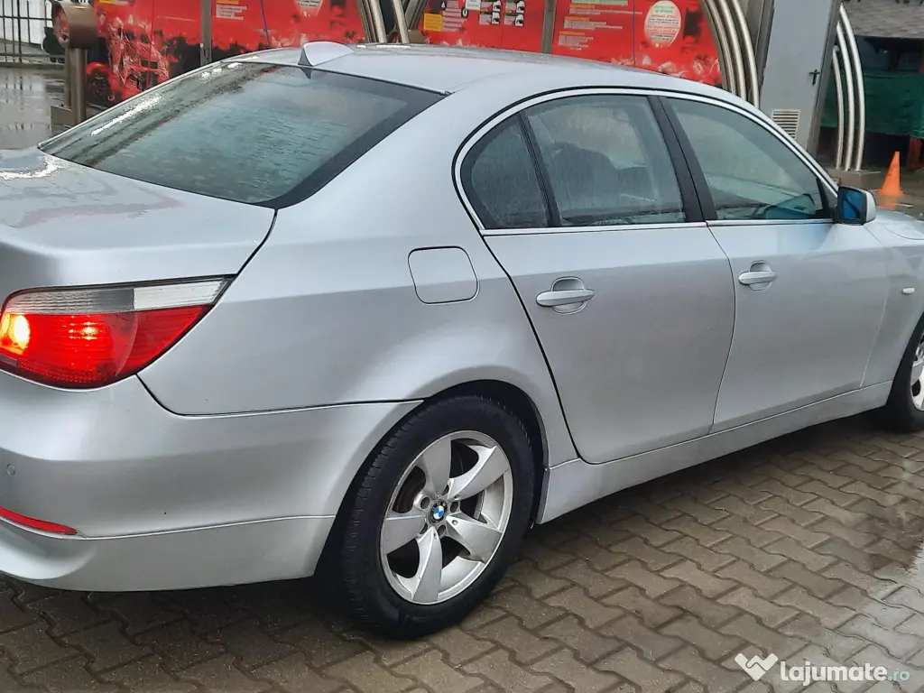 BMW 525 D An 2006 Automata Steptronic inm. RO Acte la zi
