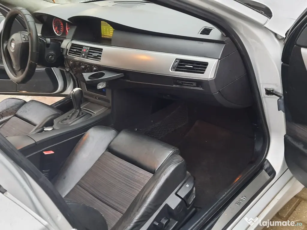 BMW 525 D An 2006 Automata Steptronic inm. RO Acte la zi
