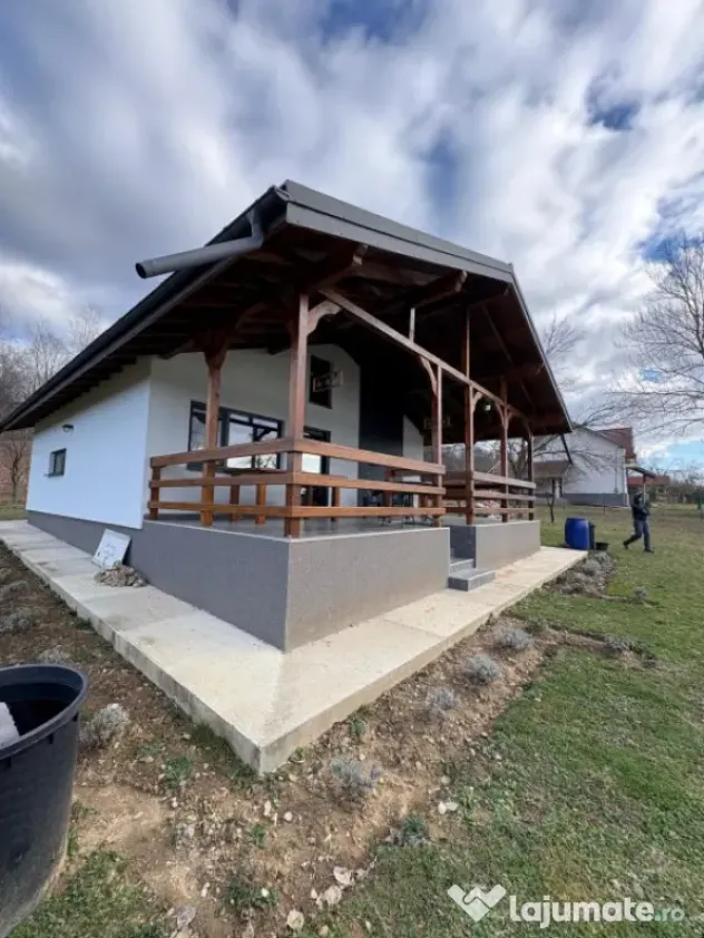 Casă de vacanță premium de vanzare în Breaza-intimitate,