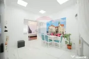 Apartament cu 2 camere de închiriat în zona Ultracentral 