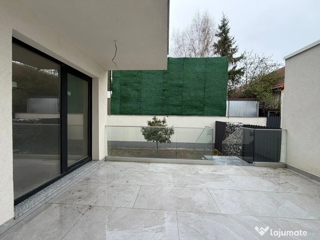 Apartament 3 camere cu grădină proprie, mutare imediată, comision 0%