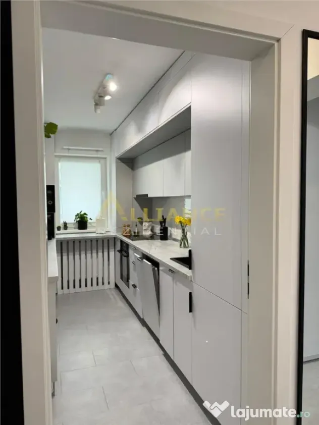 Apartament 2 camere spatios ~ Acces metrou ~ GATA DE MUTARE