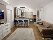 Apartament 3 camere, 2 bai, parcare proprie, zona Mihai 