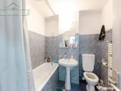 Apartament 3 camere cu centrala proprie, zona Miorita, Arad 