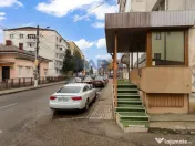 Spațiu comercial DE ÎNCHIRIAT 