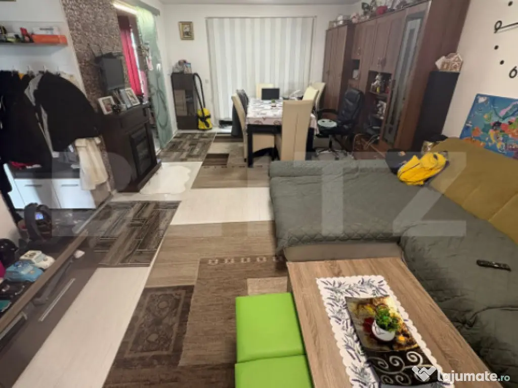 Casa de vanzare 146 mp + 470 mp, teren, zona Dedeman