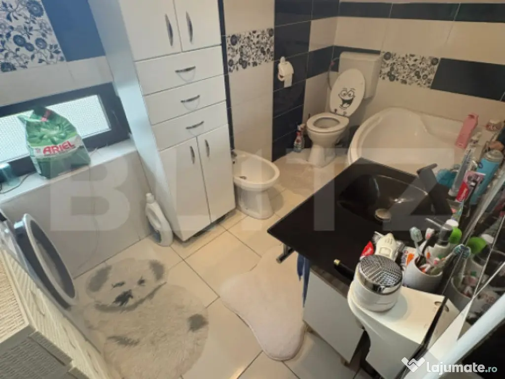 Casa de vanzare 146 mp + 470 mp, teren, zona Dedeman