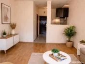 Mica garsoniera cu baie si bucatarioara, Nemobilata, Gheorgh 