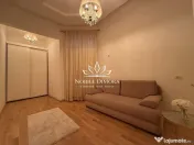 Apartament istoric de lux cu 3 camere de 130mp langa Pref... 