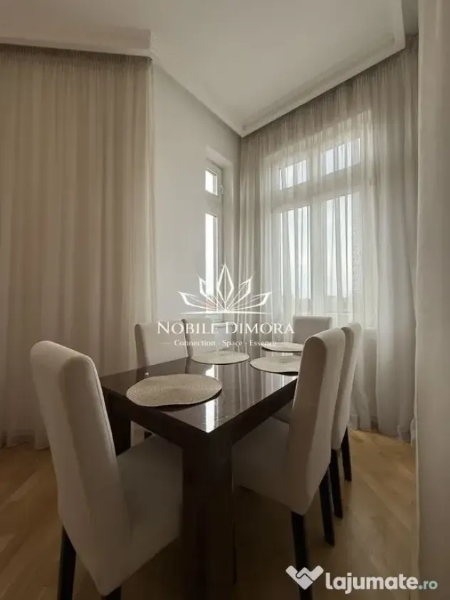 Apartament istoric de lux cu 3 camere de 130mp langa Pref...