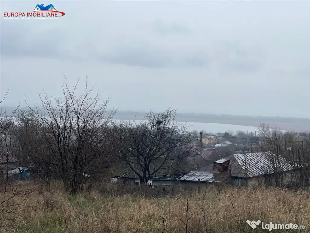 Teren de in localitatea Parches-Jud. Tulcea