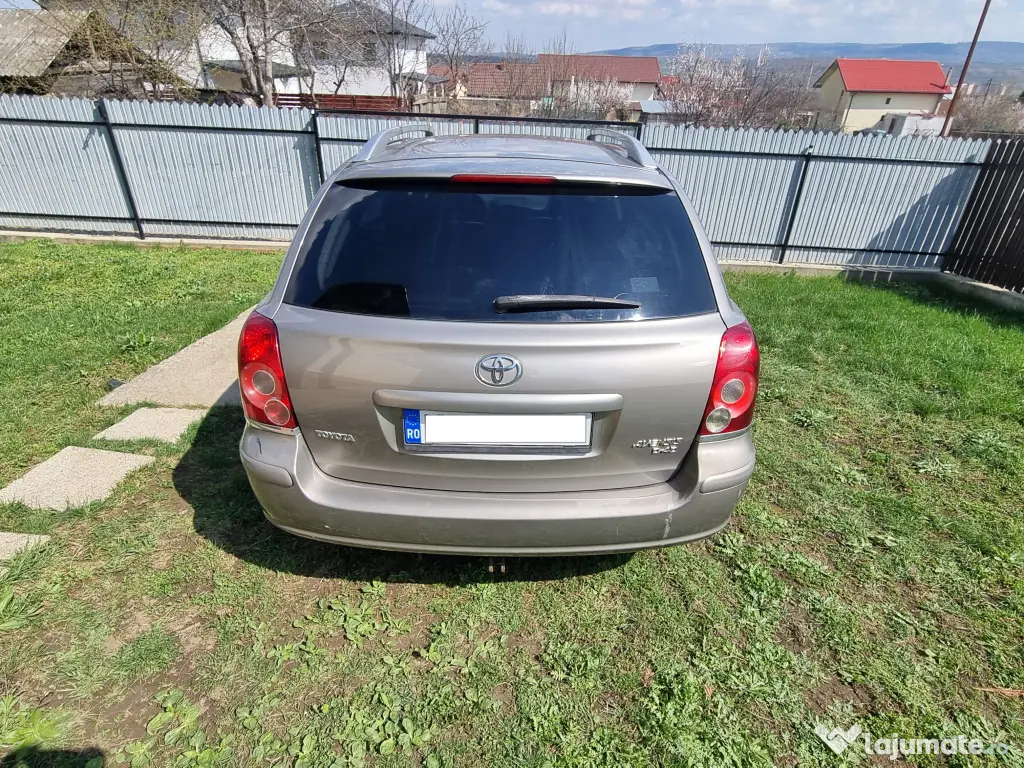 Toyota Avensis Facelift 177 CP - Piele - Istoric curat - Accept test
