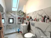 Casa individuala 177 mp, 5 camere, teren 366 mp, zona Vivo 