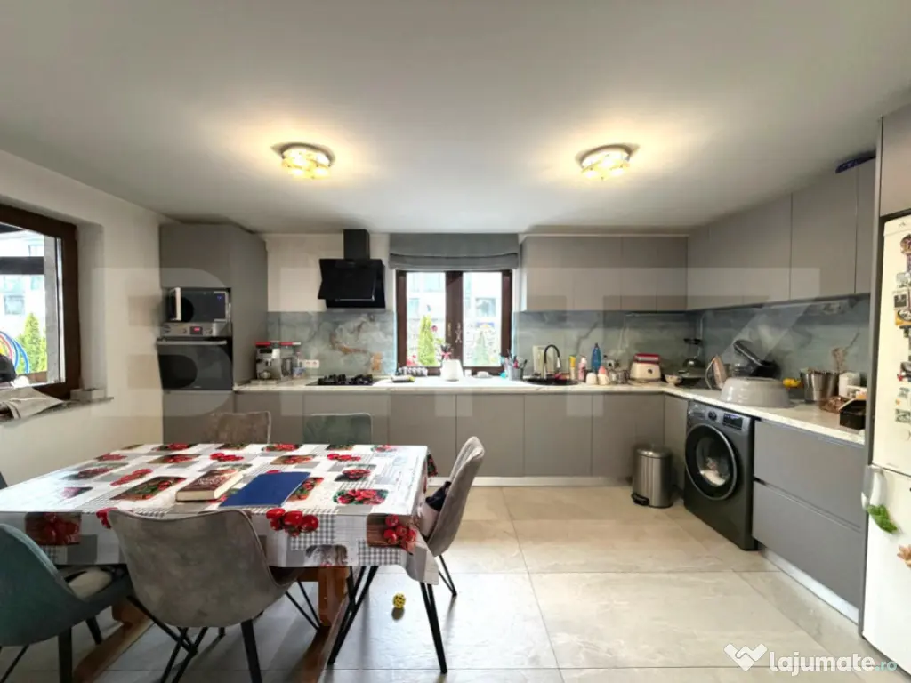 Casa individuala 177 mp, 5 camere, teren 366 mp, zona Parc C