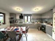 Casa individuala 177 mp, 5 camere, teren 366 mp, zona Vivo 