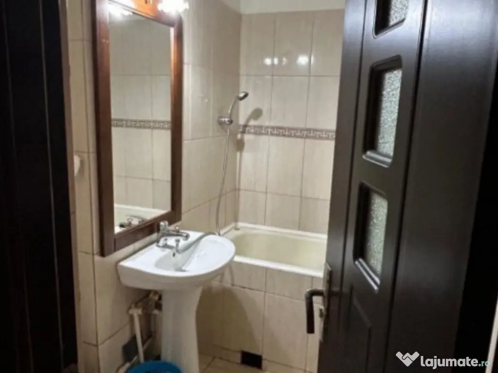 Garsonieră, Tătărași - Flora, etajul 1, mobilată și utilată