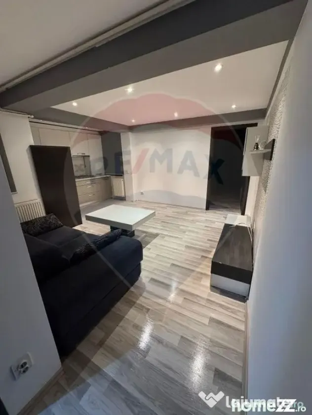 Apartament cu 2 camere de inchiriat , bloc nou, zona Repu...