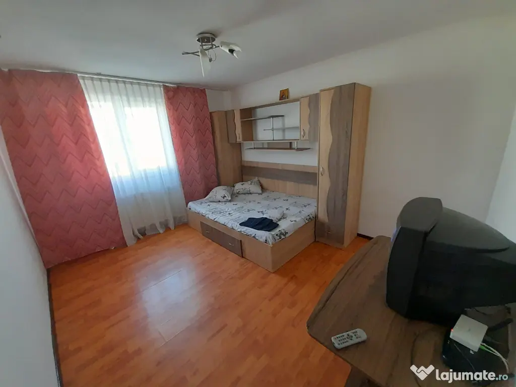 Închiriez garsoniera Minulescu