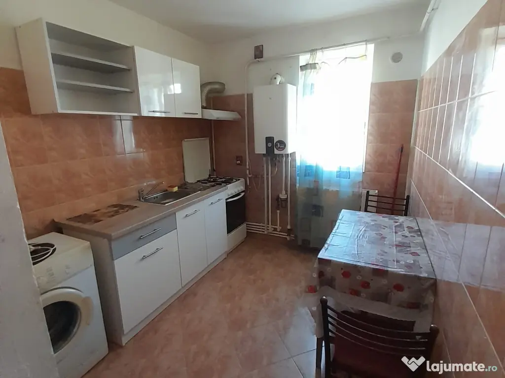 Închiriez garsoniera Minulescu