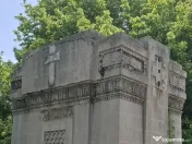 Vand loc de veci Bucuresti,Cimitirul Colentina Reinvierea Cavou 2 locuri 