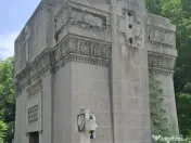 Vand loc de veci Bucuresti,Cimitirul Colentina Reinvierea Cavou 2 locuri 