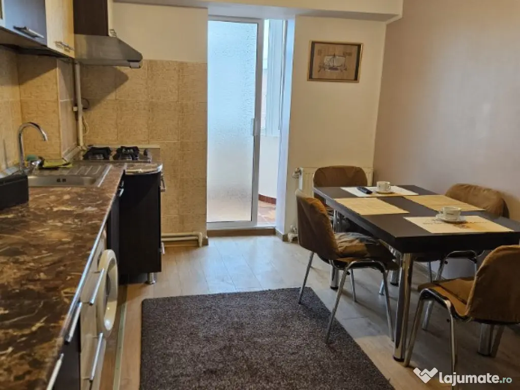 Se inchiriaza apartament 2 camere lux 60 m2 super zona Centrala