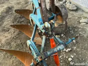 Plug sarbesc 3 brazde 