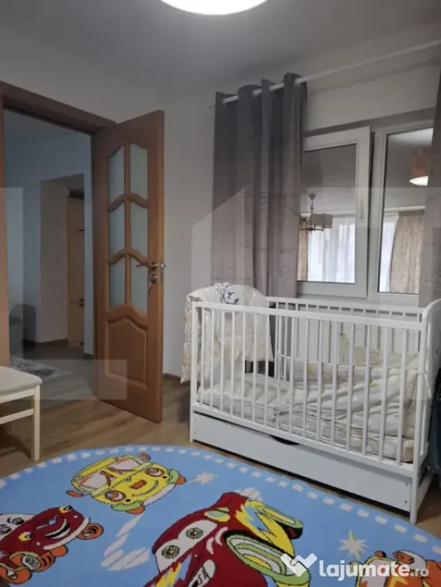 Apartament cu 3 camere | Botosani - zona Centrala