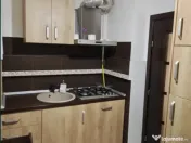 Apartament 2 camere, decomandat - zona Tractorul 