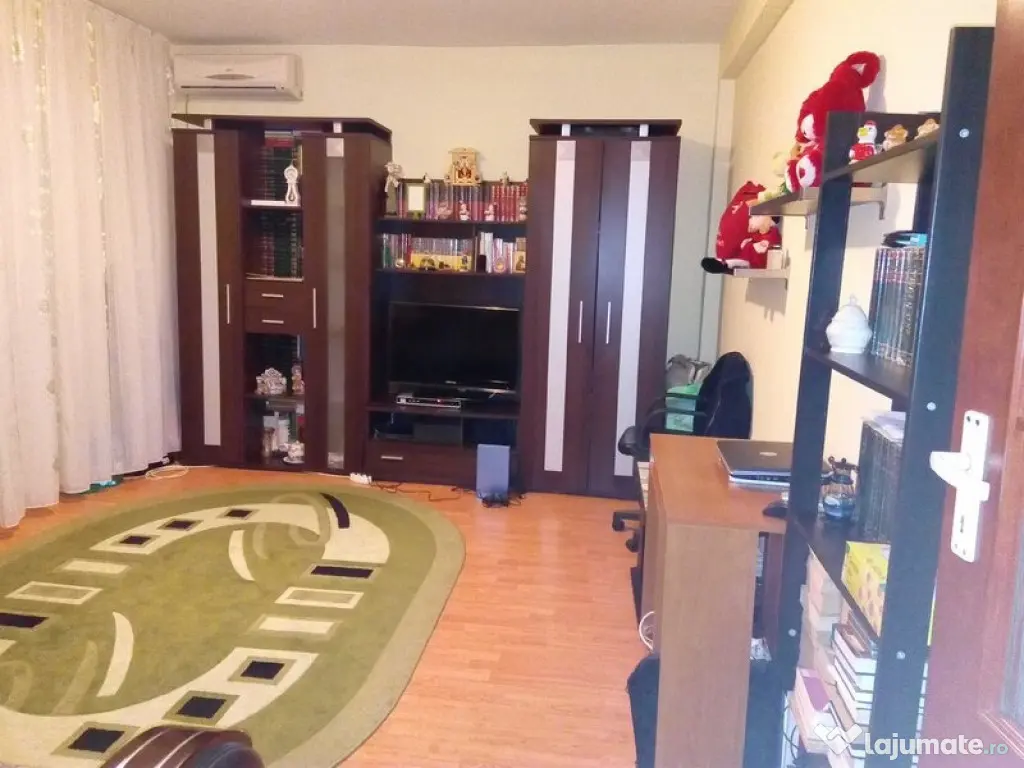 De vanzare garsoniera Giulesti