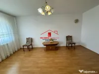 Cartier C5-Apartament 3 camere 73 mp 