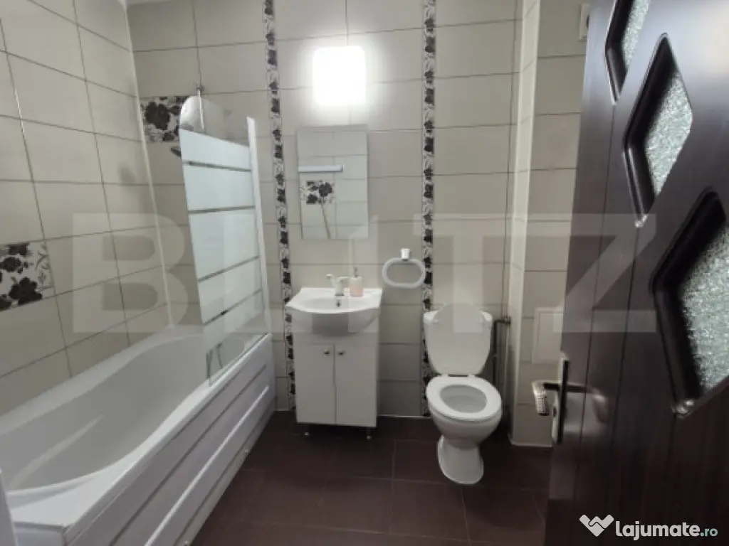 Apartament 2 camere, 50 mp, parcare, zona Florilor