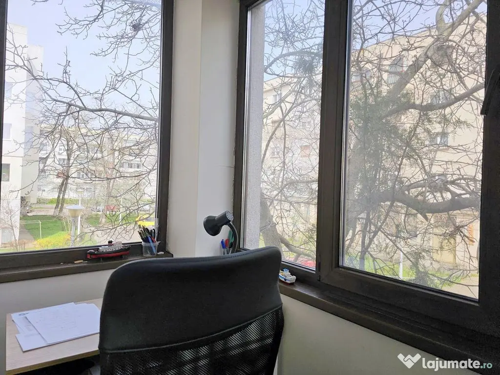 De inchiriat - 2 camere, zona centrala - biserica Sf. Pre...