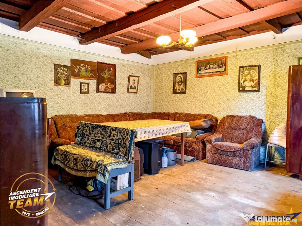 FILM! 2 case,domeniu de 1.660mp, cu atelier,anexe,Lemnia,Co