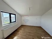 Casă / Vilă Golesti 