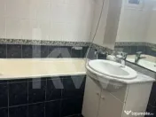 Apartament 4 camere transformat in 3 camere Calea Bucuresti 