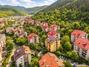 Garsoniera regim vila,cu vedere in verde, mobilata si utilat 