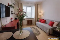 3D! Garsoniera cu baie si bucatarie, mobilata, loc parcare,