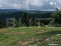 Teren intravilan, front la strada, 3321mp, utilitati, Marise