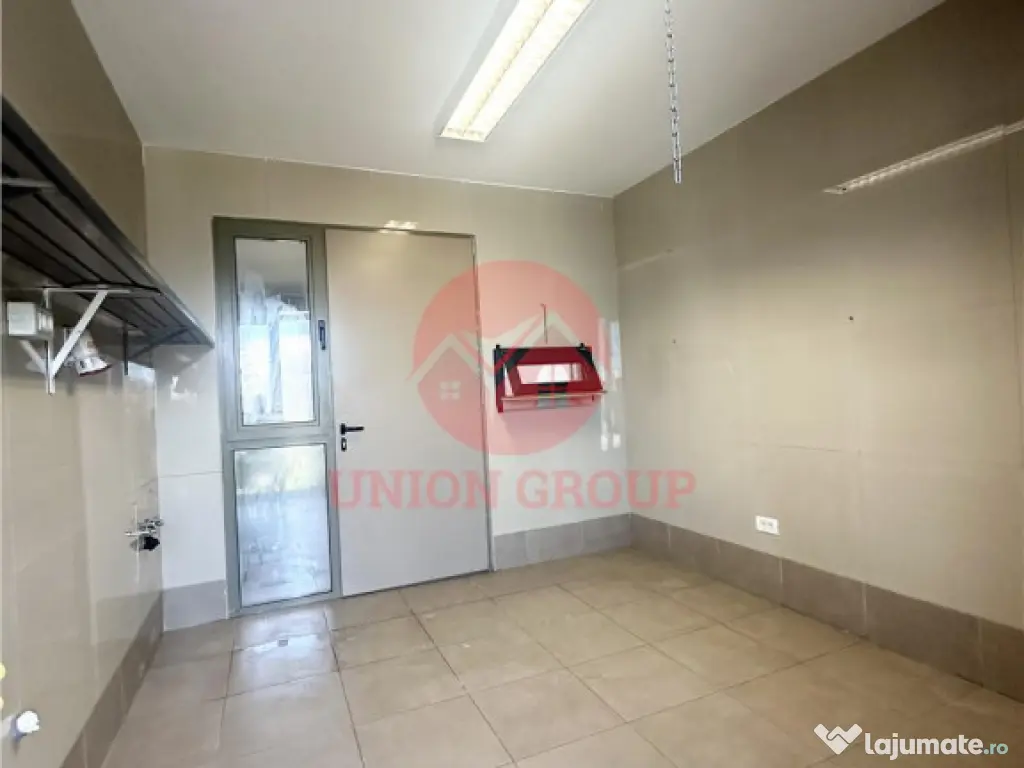 Spatiu Comercial Eforie Nord 160 mp, Situat in Zona Foarte b