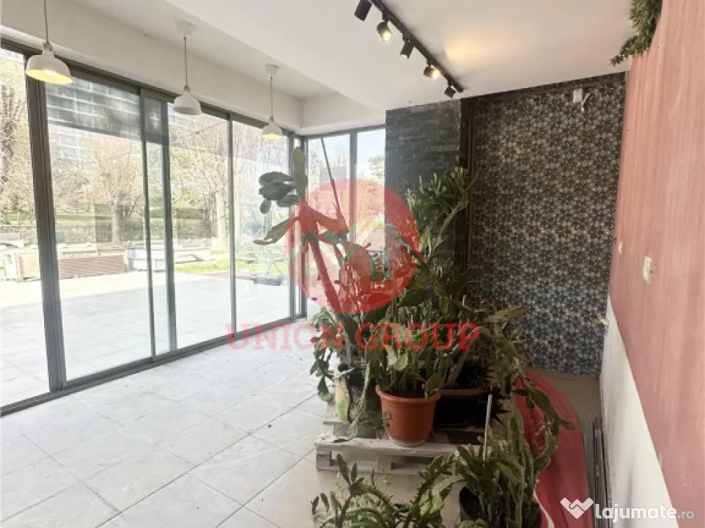 Spatiu Comercial Eforie Nord 160 mp, Situat in Zona Foarte b